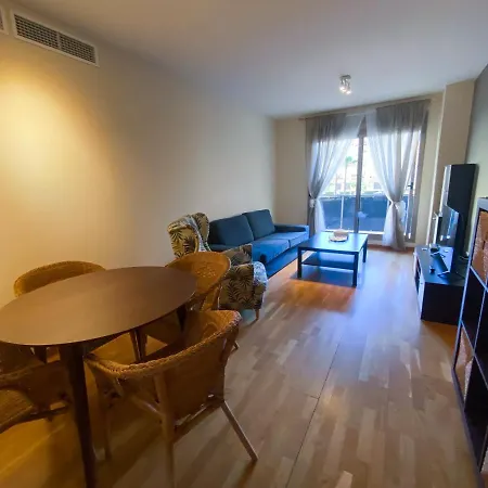 Apartment Holidays2malaga Termica With Salt Water Pool 200m From The Beach
