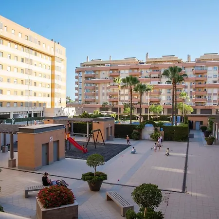 Apartment Holidays2malaga Termica With Salt Water Pool 200m From The Beach