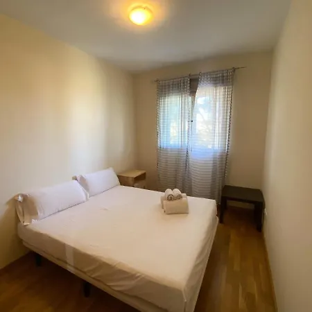 Apartment Holidays2malaga Termica With Salt Water Pool 200m From The Beach *