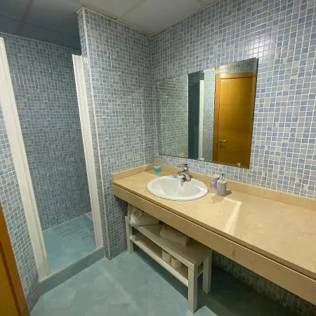 Apartment Holidays2malaga Termica With Salt Water Pool 200m From The Beach