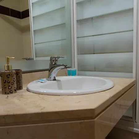 Holidays2malaga Termica With Salt Water Pool 200m From The Beach Malaga